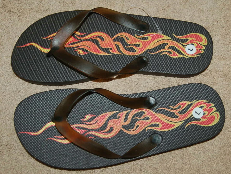 Boys Shoes BROWN FLIP FLOPS Orange Flames SIZE L 2-3 - Image 1 of 1