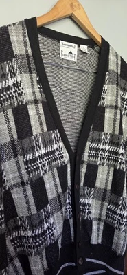 Cárdigan de abuelo para hombre Dadcore talla grande suéter hecho en Italia marca tricot Foto 1 de 4