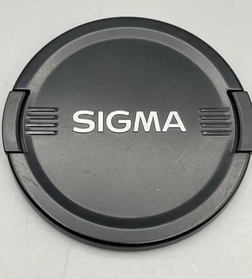Sigma 82mm LCF-82II LCF-82 II Center Pinch Snap On Front Camera Lens Cap - Image 1 of 2