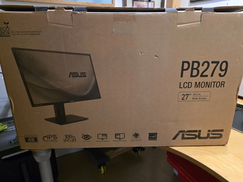 ASUS PB279Q Professional Monitor - 27" 4K UHD (3840 x 2160), IPS, 100% sRGB - Image 1 of 4