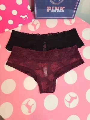 Bragas VS ROSA 2pk Encaje Cheekster Talla Pequeña Foto 1 de 4