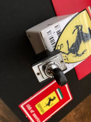 FERRARI 308 PEÇAS INTERRUPTOR DE VELOCIDADE LIMPADOR NO CONSOLE CENTRAL 60063104 - - Imagem 1 de 4