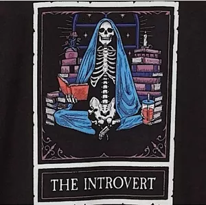 TORRID T-Shirt Introvert Tarot Classic Fit Heritage Jersey Crew Tee Neu mit Etikett Größe 2X - Bild 1 von 5