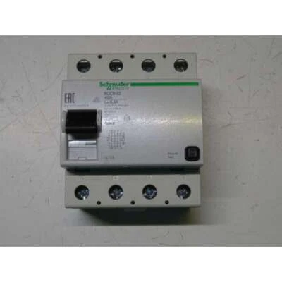 SCHNEIDER 16753 Interruttore Differenziale ID 4p 40A 300mA Tipo B - Immagine 1 di 4