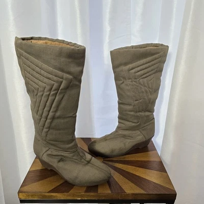 Vintage 1960s 70s Ski Snow Winter Boots Mod Boho US 6 Quilted Corduroy USA Women - Image 1 of 4