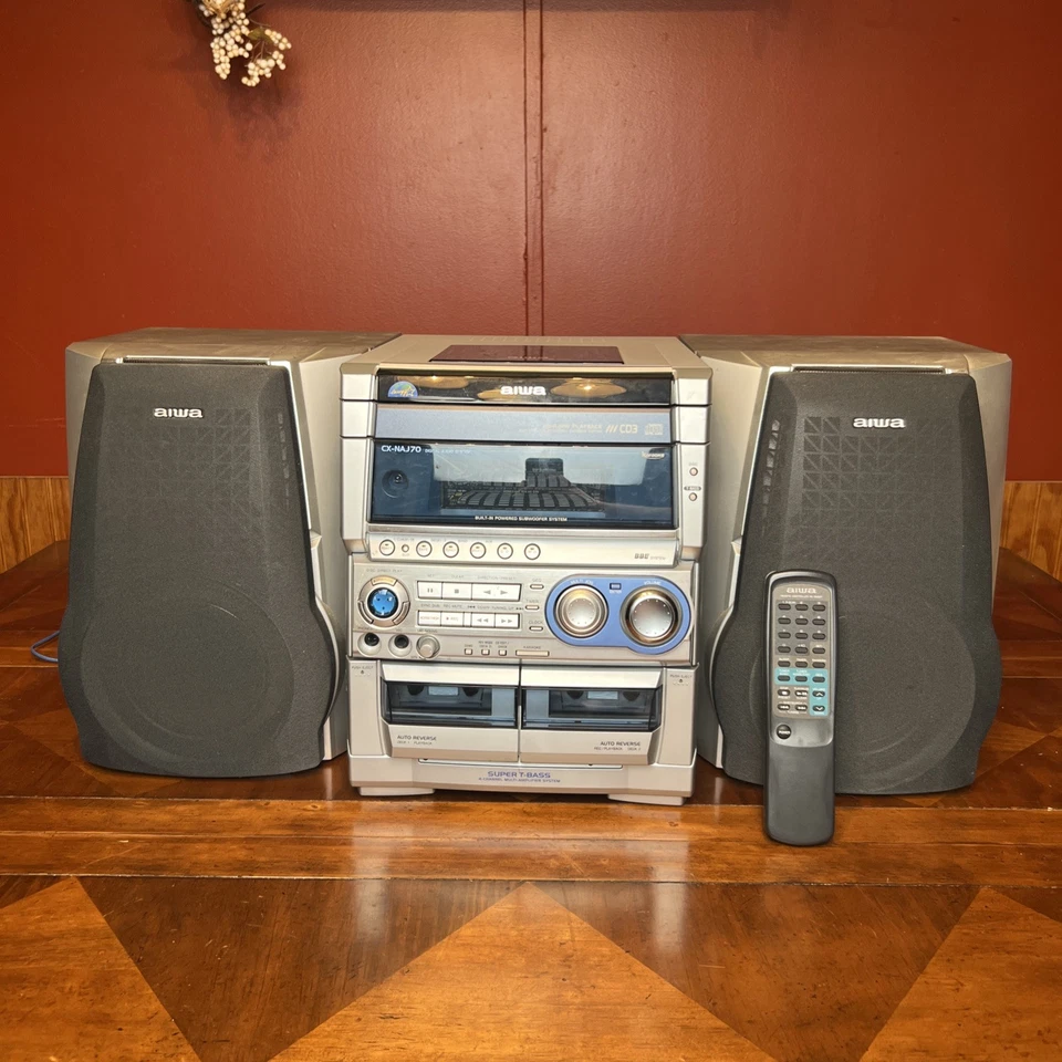 AIWA CX-NAJ70 立体声 CD-R CD-RW CD 播放系统 带扬声器 带遥控器 — 第 1/4 张图片