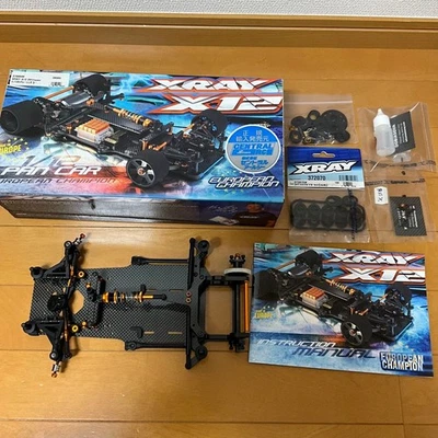 Шасси автомобиля XRAY X12 2015 1/12 Pan с опциями модернизации для радиоуправляемых гонок - Изображение 1 из 4