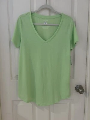 Camiseta Blusa Torrid Para Mujer Calce Clásico Cuello en V Verde Paraíso varias tallas Foto 1 de 4