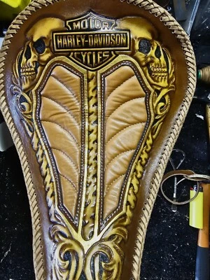 Traje de asiento individual Harley Bobber Chopper Foto 1 de 4