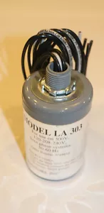 Delta LA303 Commercial Lightning Arrestor 3 fasi 3 o 4 fili protezione 250 VAC - Foto 1 di 2