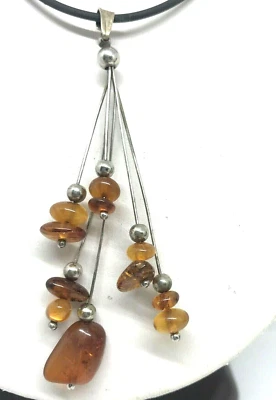PENDENTE IN ARGENTO E AMBRA DI VARI COLORI LUNGO 8 CENTIMETRI - Immagine 1 di 4