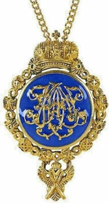 Nuestro Pin/Colgante Cifra 2.5" sobre Cadena 18" en Esmalte Azul. Hecho a mano en USA Foto 1 de 2