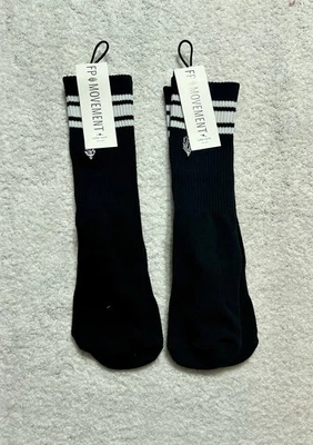 Free People Tubo Calcetines Movimiento Logo Rayas Negro Lucky Honey Lote de 2 (SC) Foto 1 de 4