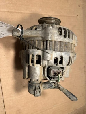 2000–2002 Mazda 626 Alternator 4-Cyl Foto 1 de 2
