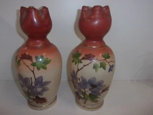 Paar alte Opalvasen mit japanischem Dekor 19. Jahrhundert - Bild 1 von 3