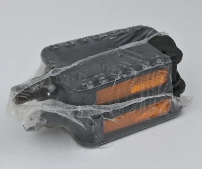 Vintage Union Replacement Bicycle Pedals Black Small Plastic,  9/16" shaft, NOS - Image 1 of 4