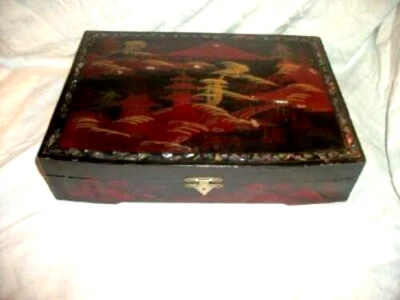 Joyero japonés HP MOP AÑOS 30 LACA NEGRA ESPEJO FANTASMA FORRADO DE TERCIOPELO DE COLECCIÓN Foto 1 de 4