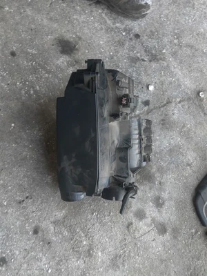 AIR CLEANER BOX 2710901601 2012-2015 MERCEDES-BENZ C250 Foto 1 de 4