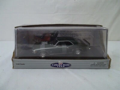 CLASSIC METAL WORKS 1969 CAMARO SS396 FATHOM GREEN METALLIC NIB 1:24 CMW - Image 1 of 4