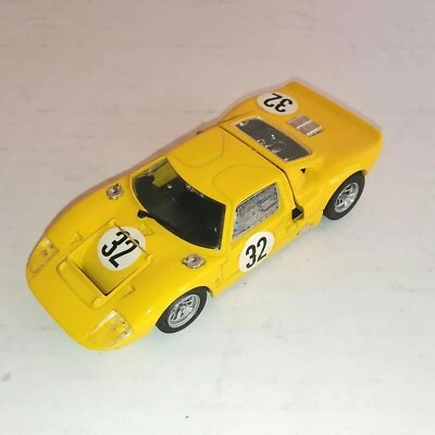 FORD GT40 #32 BANG SCALA 1/43 NO BOX - Immagine 1 di 4