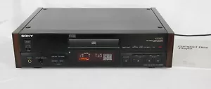 Lettore CD Sony CDP-X 505ES ottime condizioni, classico 559 555 707 779 777 ES 303 333 - Foto 1 di 11