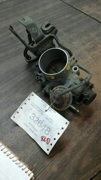 Throttle Body 3VZFE Engine Fits 92-93 LEXUS ES300 96257 Foto 1 de 1
