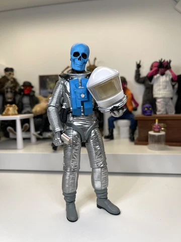 Custom mezco one 12  / Super 7 - Rumble Society- Blue Skull Astronaut Cover