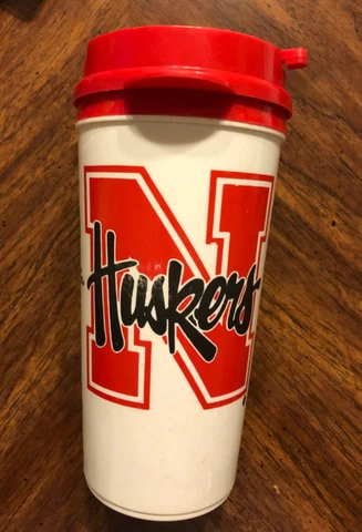 College University Nebraska CornHuskies drink mug with handle red & white Cover