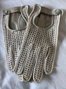Dents Vintage but New Ladies White Leather & Cotton Driving Gloves - Picture 1 of 4