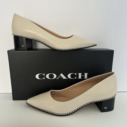 Scarpe décolleté Coach Willa tacco a blocco punta borchie gesso crema pelle donna tg 5 5B