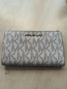 Michael Kors Jet Set Double Zip Wristlet Phone Wallet  - Picture 1 of 13