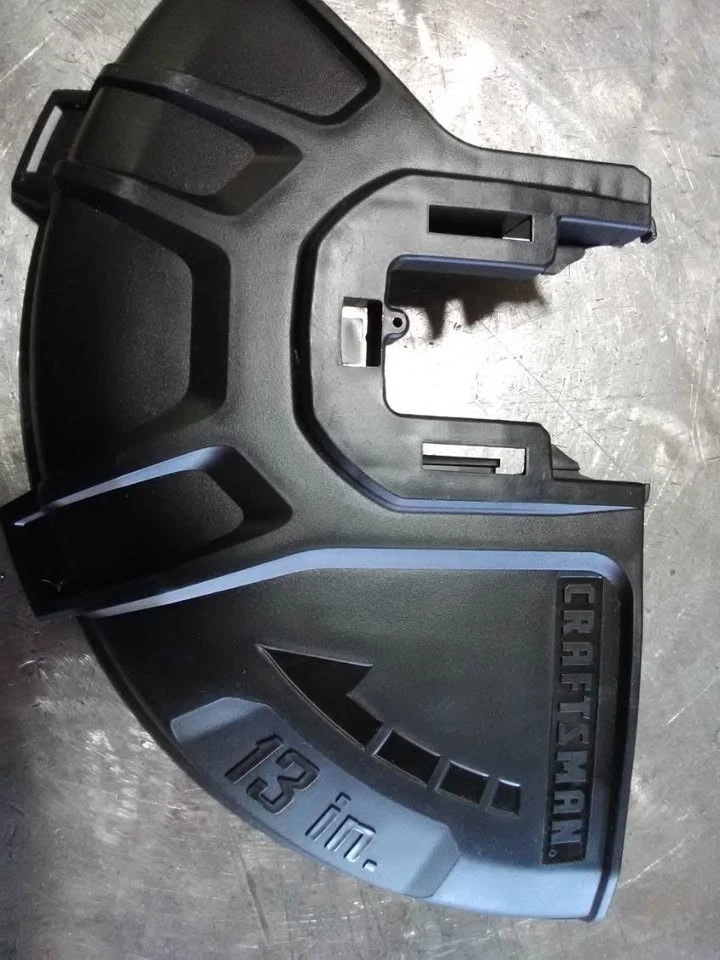 Protector herbicida Craftsman 13" Foto 1 de 1