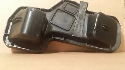 AUDI A6 1999-2001 LADO DEL PASAJERO FARO DERECHO BOMBILLA CUBIERTA ANTIPOLVO #39 Foto 1 de 2