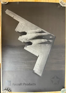 Northrop Grumman B-2 Stealth Boomer Flugzeug 1990 Poster 32 x 23 Zoll, zerrissen - Bild 1 von 16