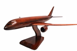 Modelo de escritorio de exhibición de madera de caoba artesanal altamente detallado Boeing 787 - Imagen 1 de 4