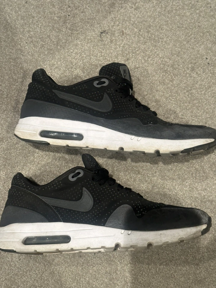 Air Max 1 Ultra Moire 'Negro Gris Oscuro' EE. UU. 9,5 Foto 1 de 2