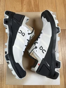 On Cloudventure Peak Running Shoes Womens 9.5 White/Black - Picture 1 of 11