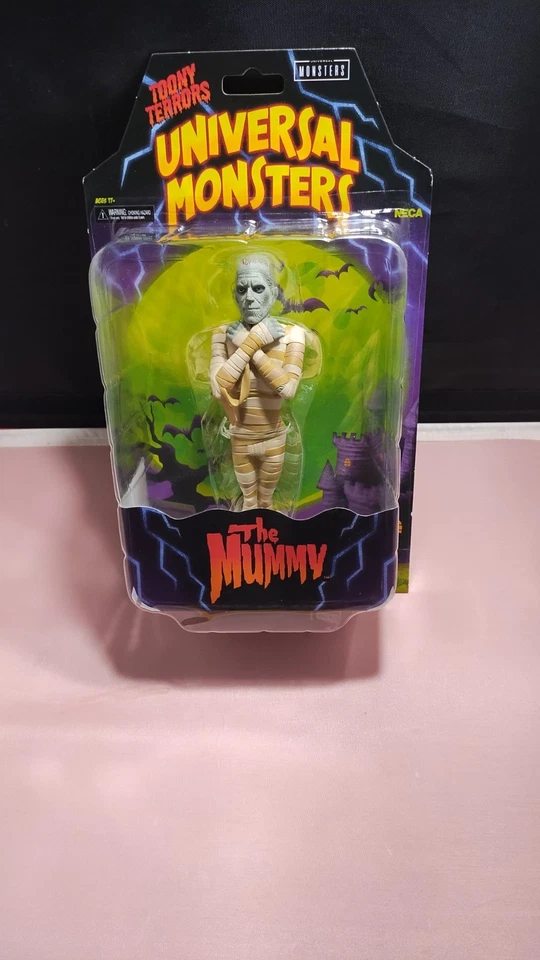 NECA Toony Terrors The Mummy Figure Universal Monsters Must See