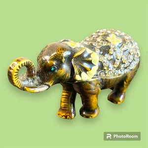 Small Elephant Trinket Box Hinged Metal Green Glitter Finish w/ Clear Rhinestone - Picture 1 of 8
