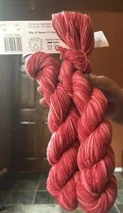 HIKOO SIMPLICITY MULTI - True Red Tonal Color: 921. 50 grams / 117 Yards. - Picture 1 of 6