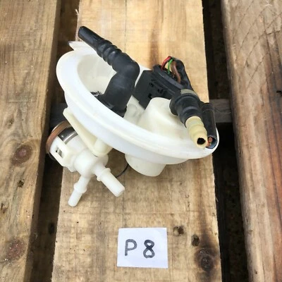 Brida de bomba de combustible Volkswagen Touareg 2004-2007 OEM 7L0919679 Foto 1 de 4