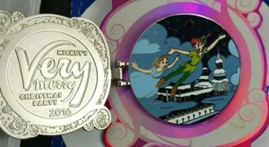 2016 Disney Mickey's Very CHRISTMAS Party PETER Pan & WENDY Pin - Picture 1 of 2