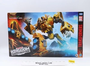 Autobot Ark Titan Transformers Kingdom War For Cybertron 2021 Hasbro NEW SEALED - Imagen 1 de 4