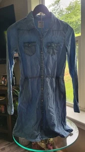 Girls Levi's Light Wash Denim Shirt Dress Youth Sz Large Long Sleeve 12-13yr Y2K - Picture 1 of 7