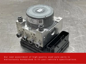 Módulo de bomba ABS Lincoln MKZ 2019 usado OEM Foto 1 de 4