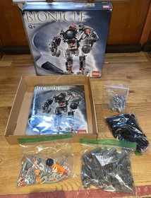 LEGO 8557 Bionicle Exo-Toa Retired complete w/ Manual & Box 2002 Vintage