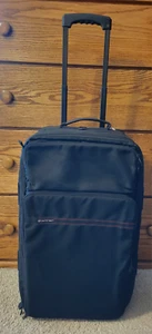 Tamrac 694 Nylon Rolling Professional Camera Case Wheeled Luggage Heavy Duty - Picture 1 of 15