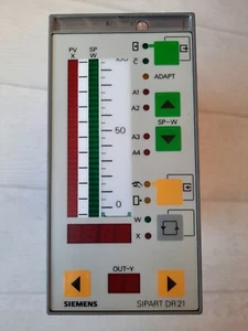 SIEMENS SIPART DR21 Process controller 6DR2100-4 - Picture 1 of 3