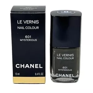 Chanel Le Vernis Longwear Nail Polish Colour 601 Mysterious New Full Size In Box - Picture 1 of 3