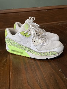 neon green nikes womens